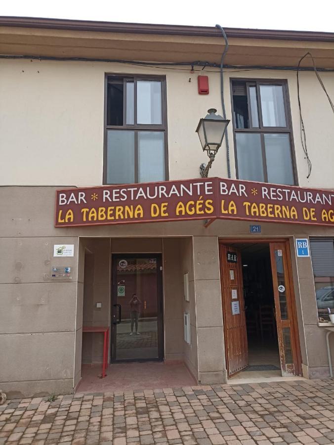 Taberna Albergue Municipal De Ages Exteriör bild